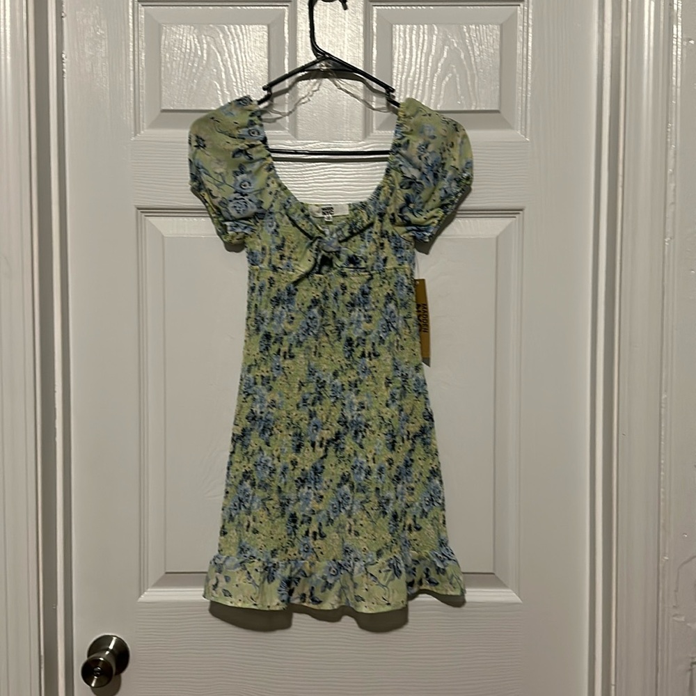 Great summer dress new with tags